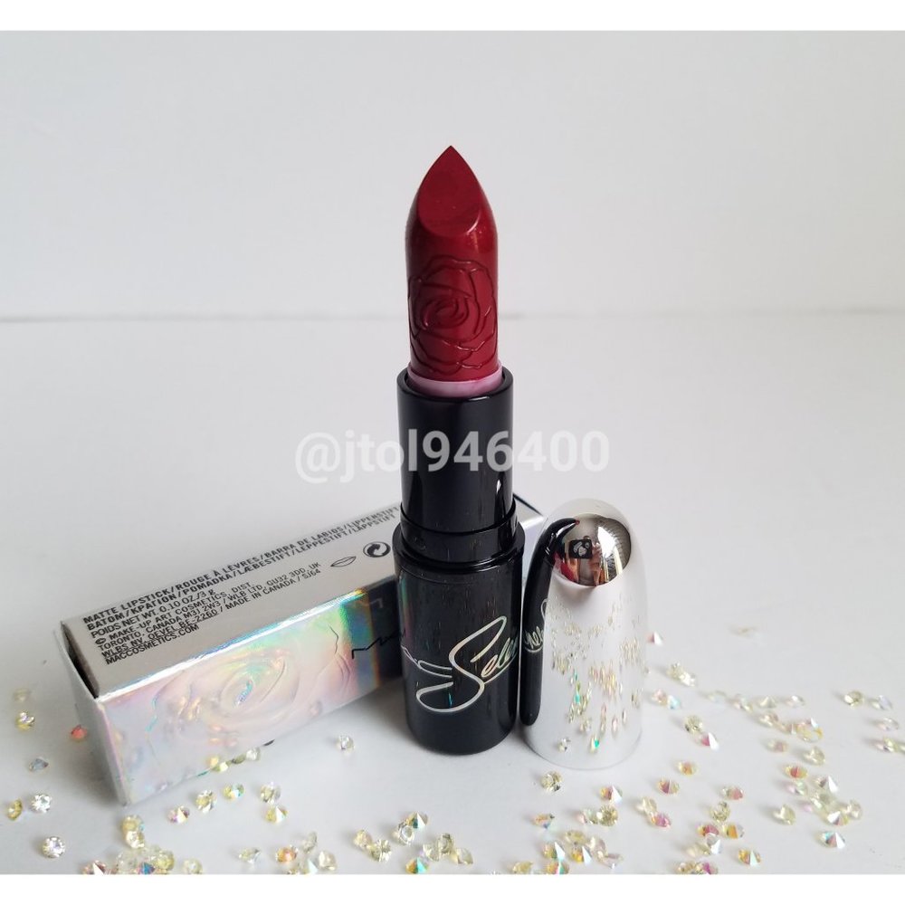 Mac Queen Of Cumbia Lipstick